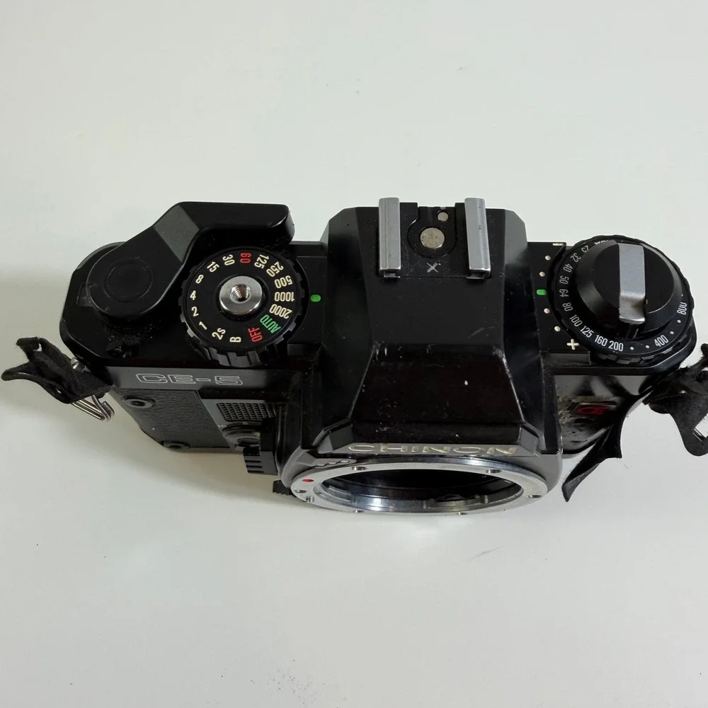 Chinon CE-5 35mm SLR Film Camera with Seikanon 28-80mm f3.5-4.5 Lens Untested